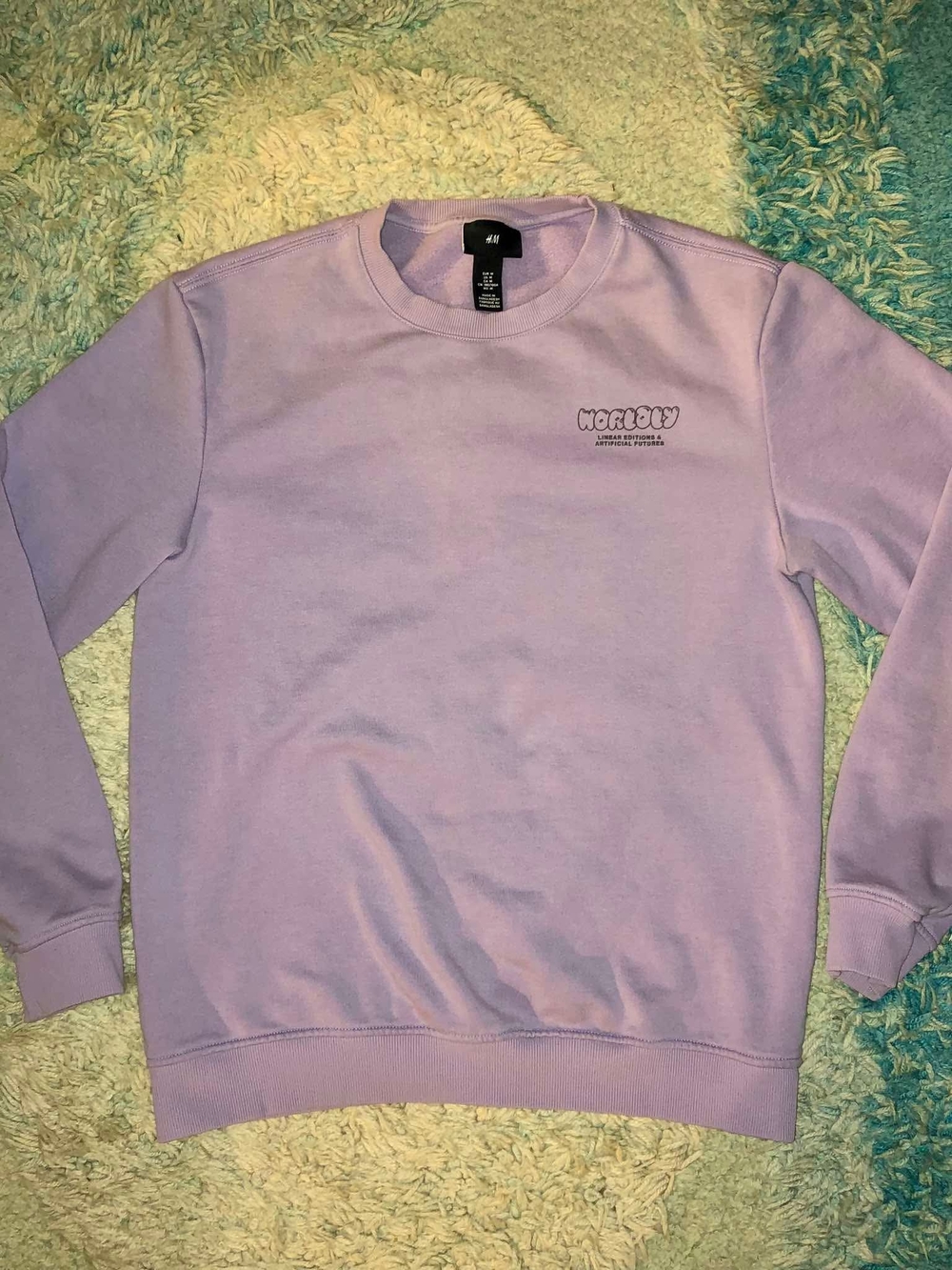 H&M "Worldly: Linear Editions & Artificial Futures" Lilac Crewneck Sweatshirt M